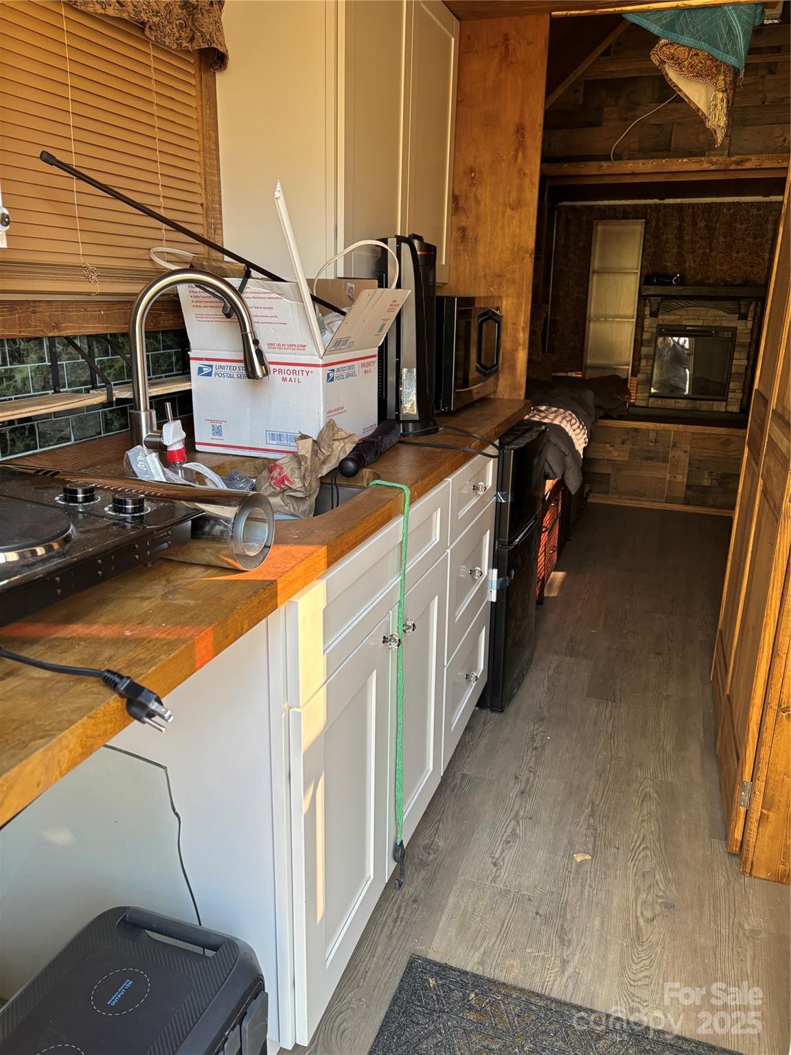 Sheepback Mountain - Residential