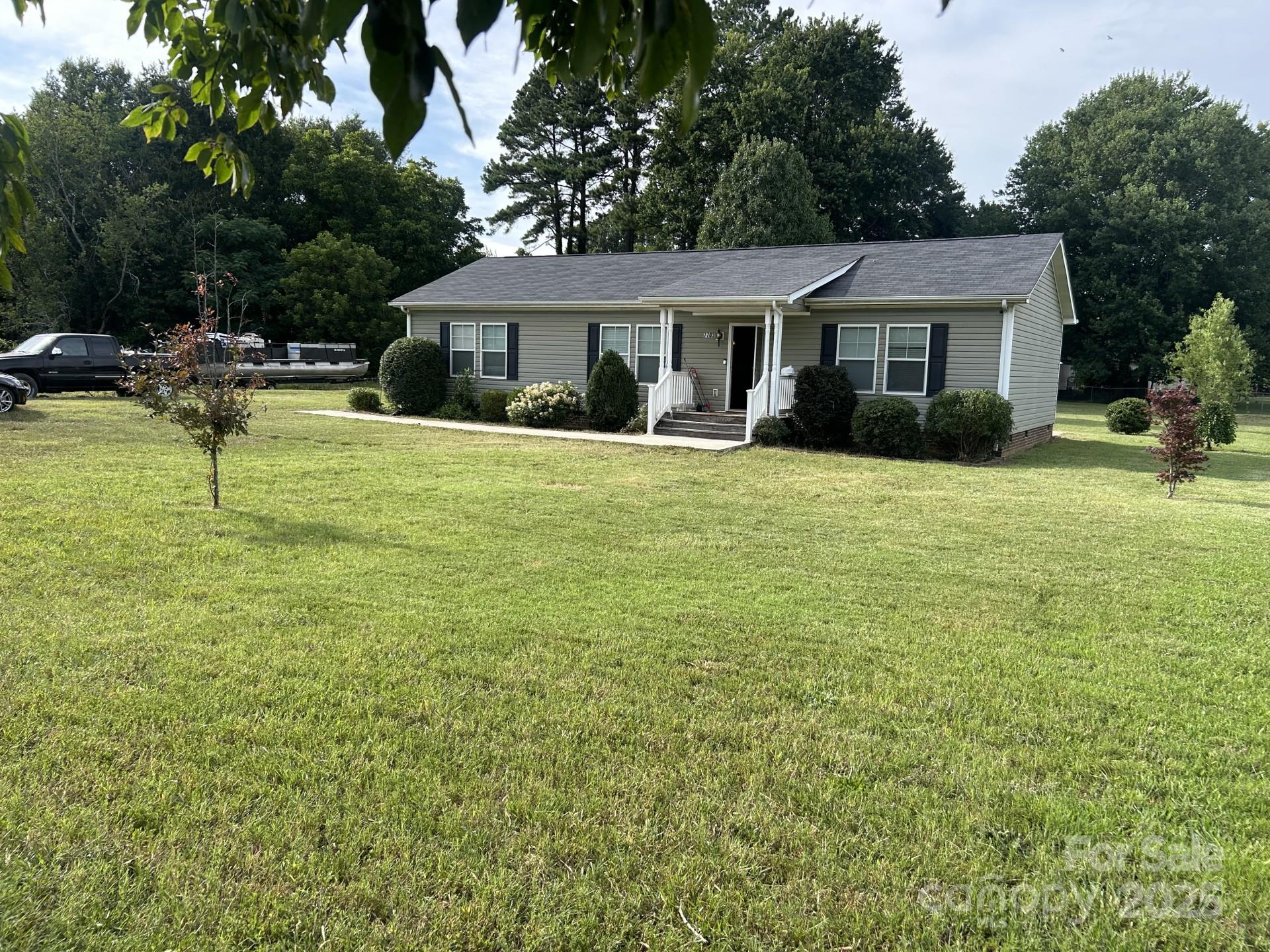7703 Otts Circle