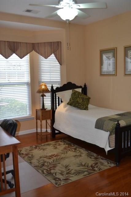 Ridge Pointe - Residential