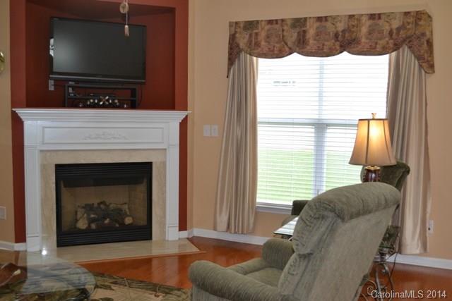 Ridge Pointe - Residential