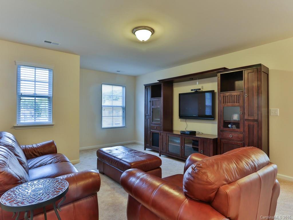 Hucks Landing - Residential