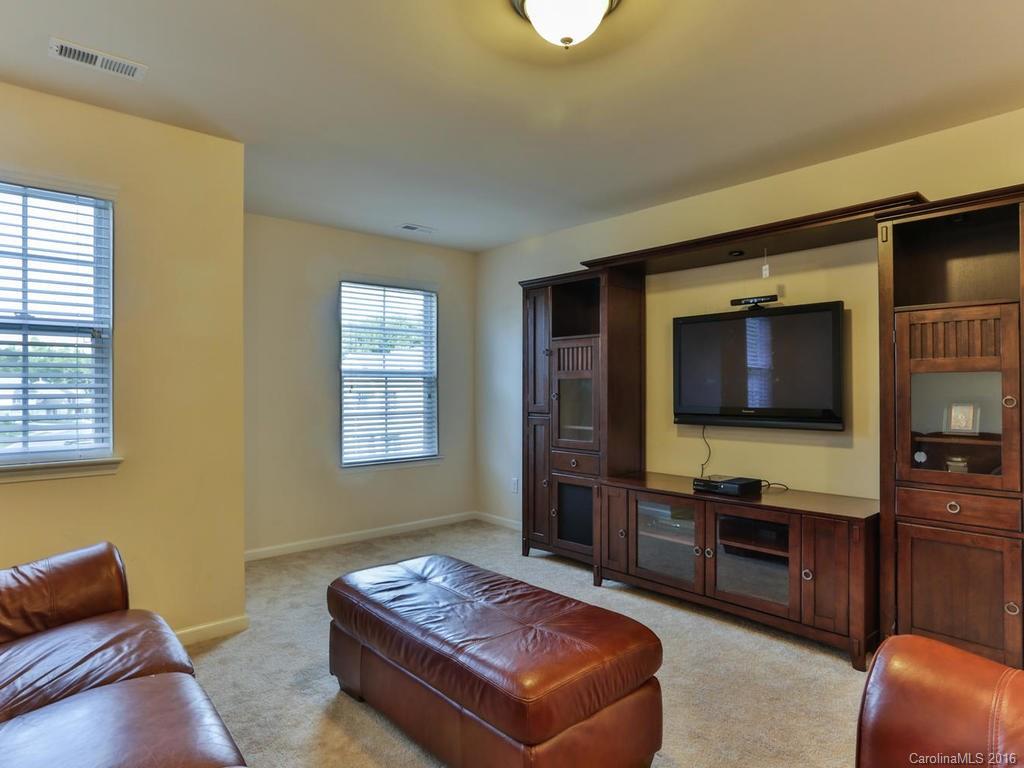 Hucks Landing - Residential