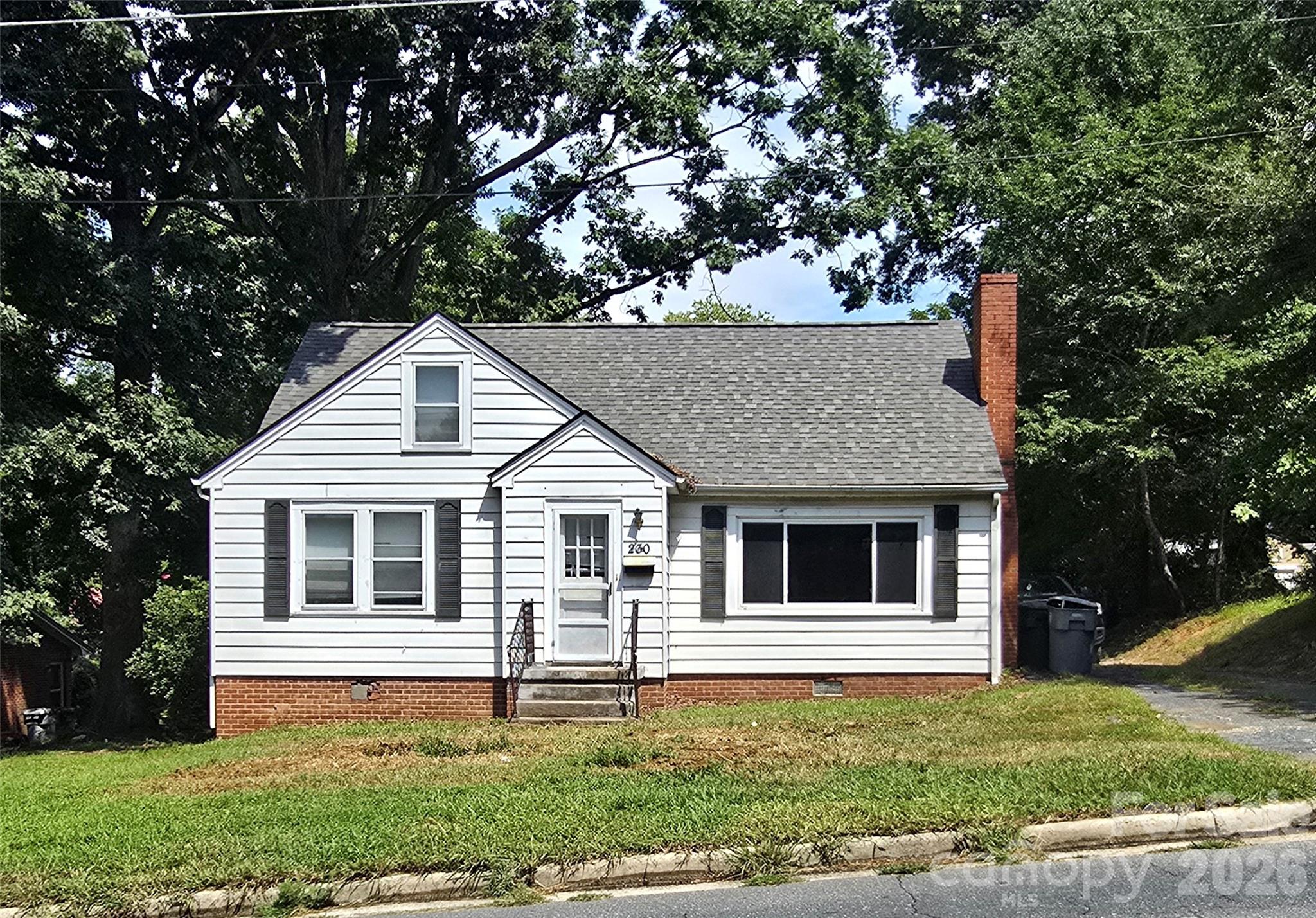 230 W Presnell Street