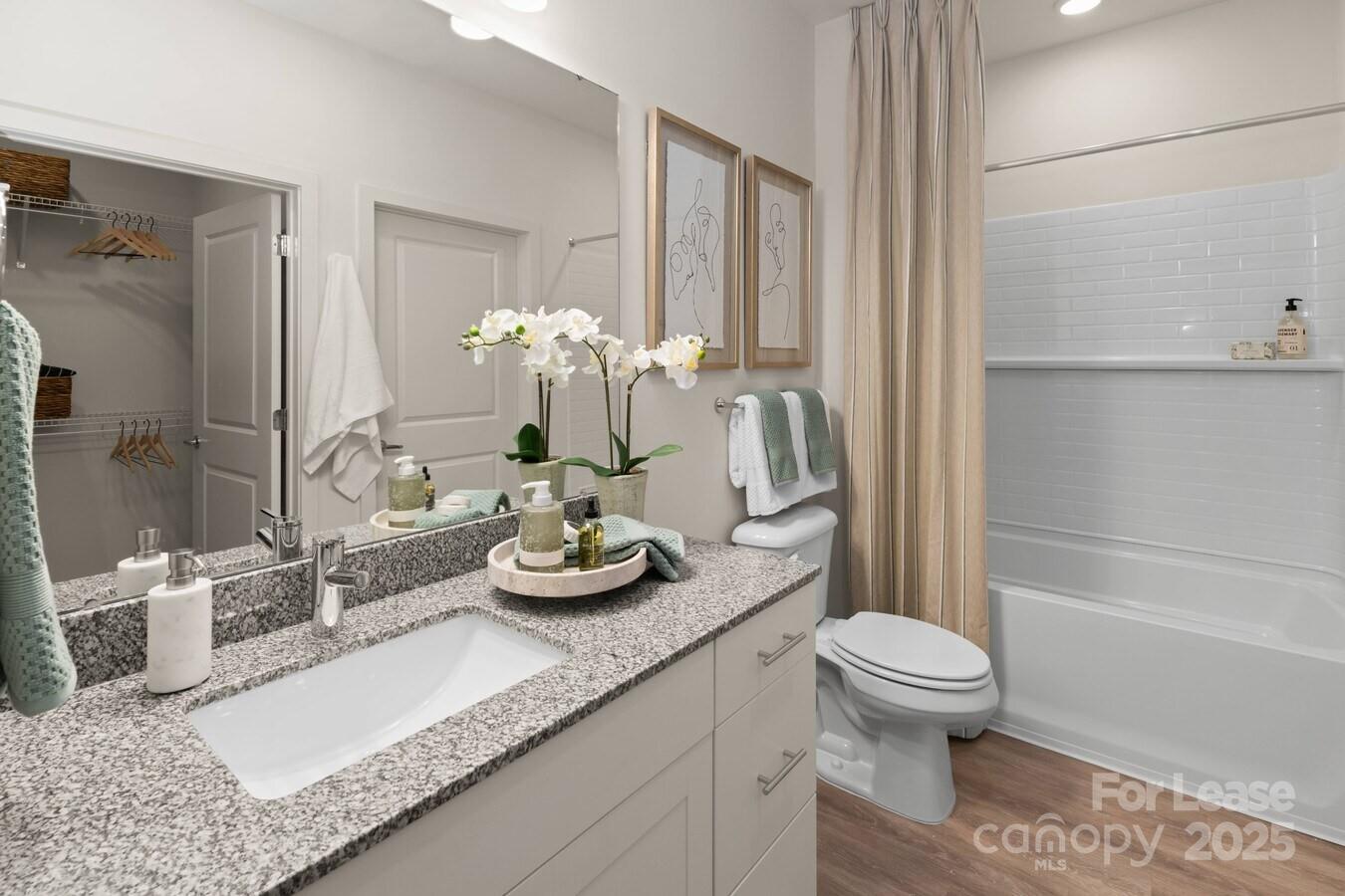 Charlotte, North Carolina 28227, United States, 3 Bedrooms Bedrooms, ,2 BathroomsBathrooms,Residential,Active,211653