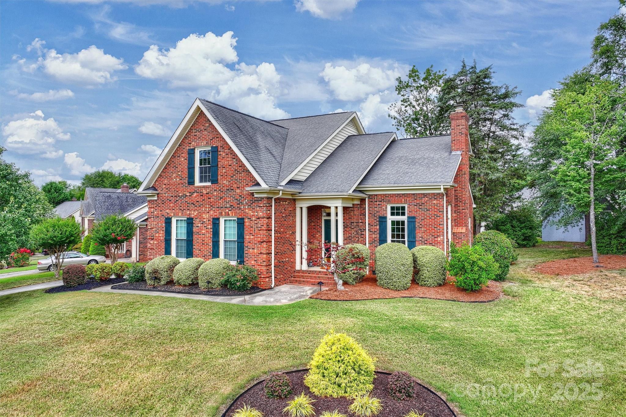 635 Sentinel Oak Lane