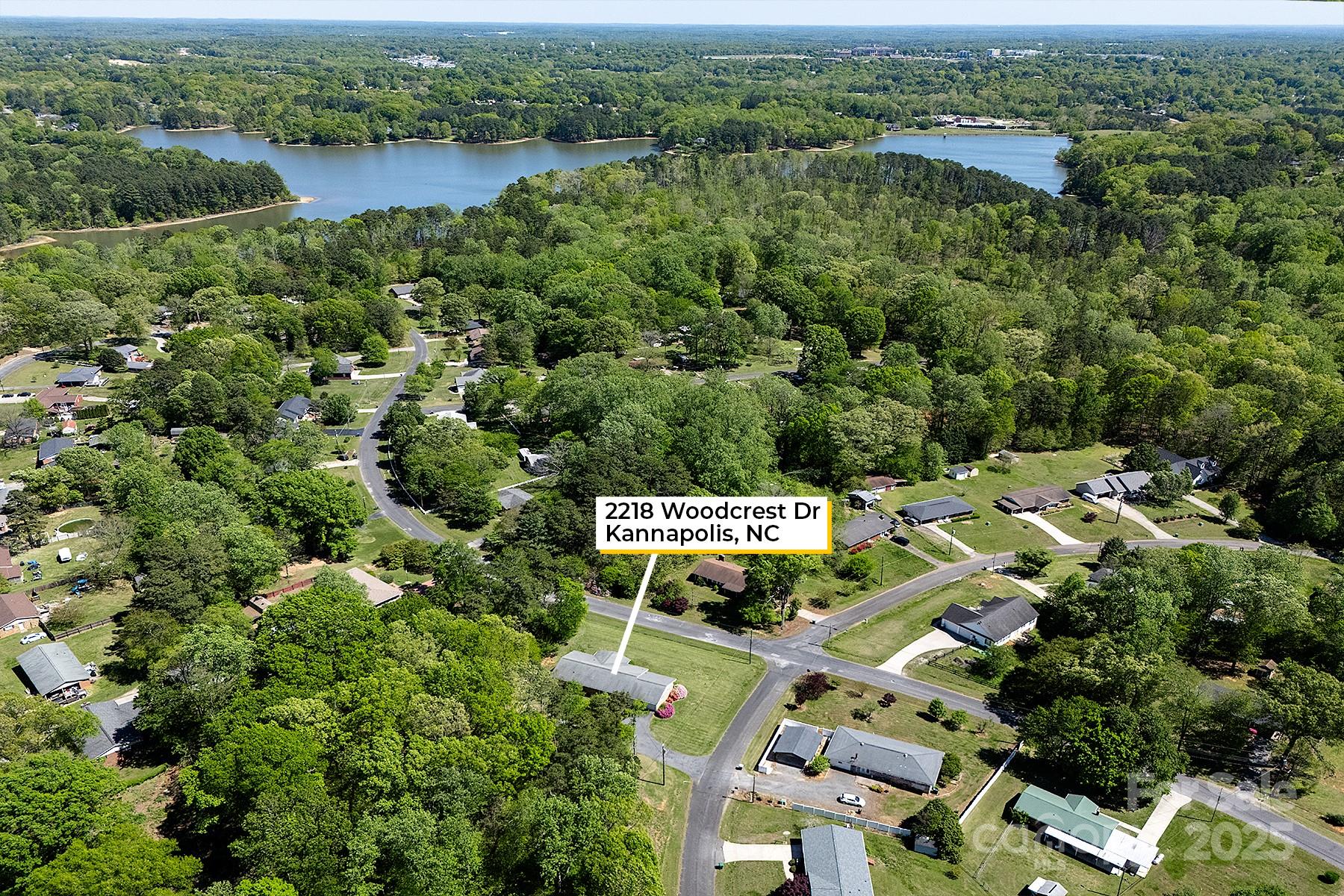 2218 Woodcrest Drive