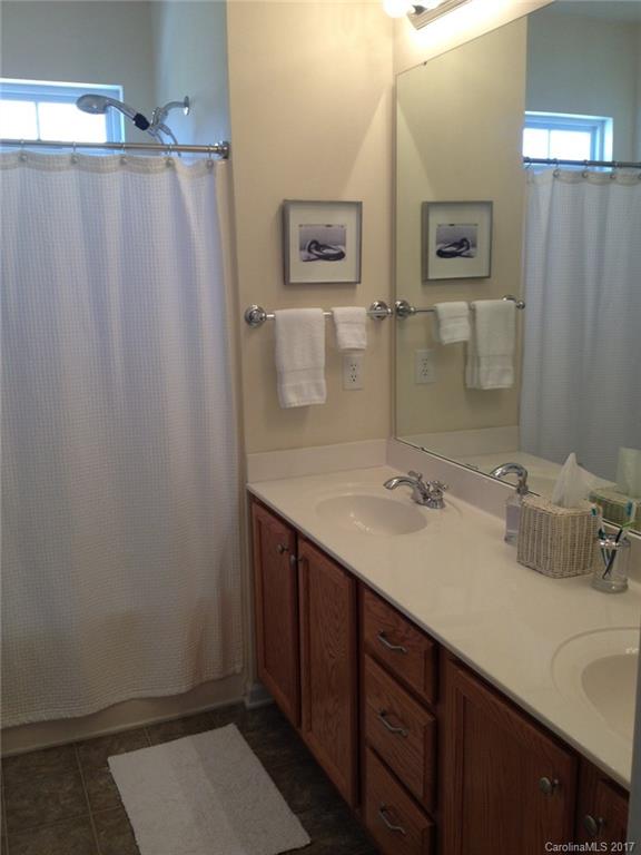 Monteith Park - Residential Lease