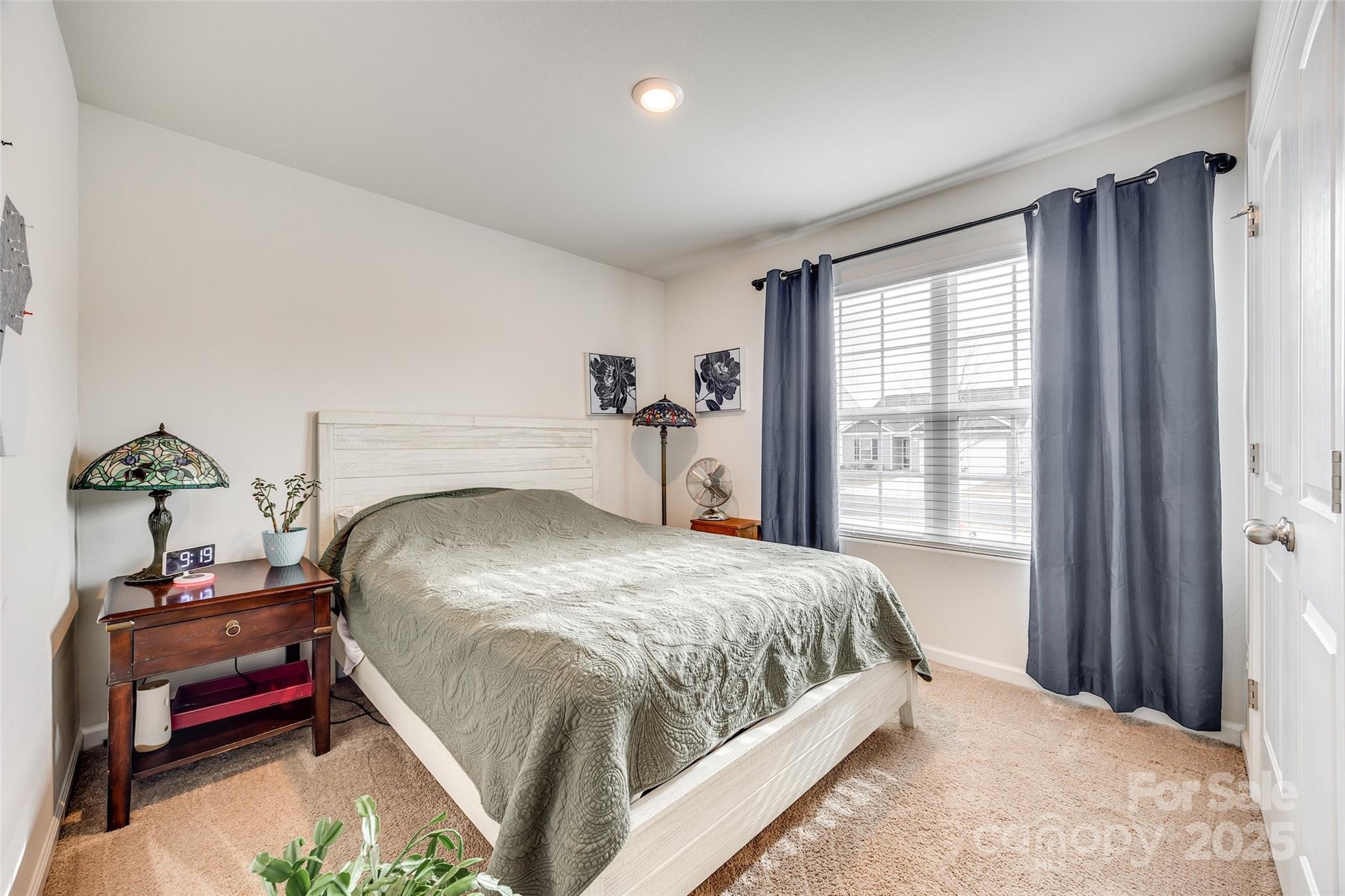 Knights Bridge - Residential