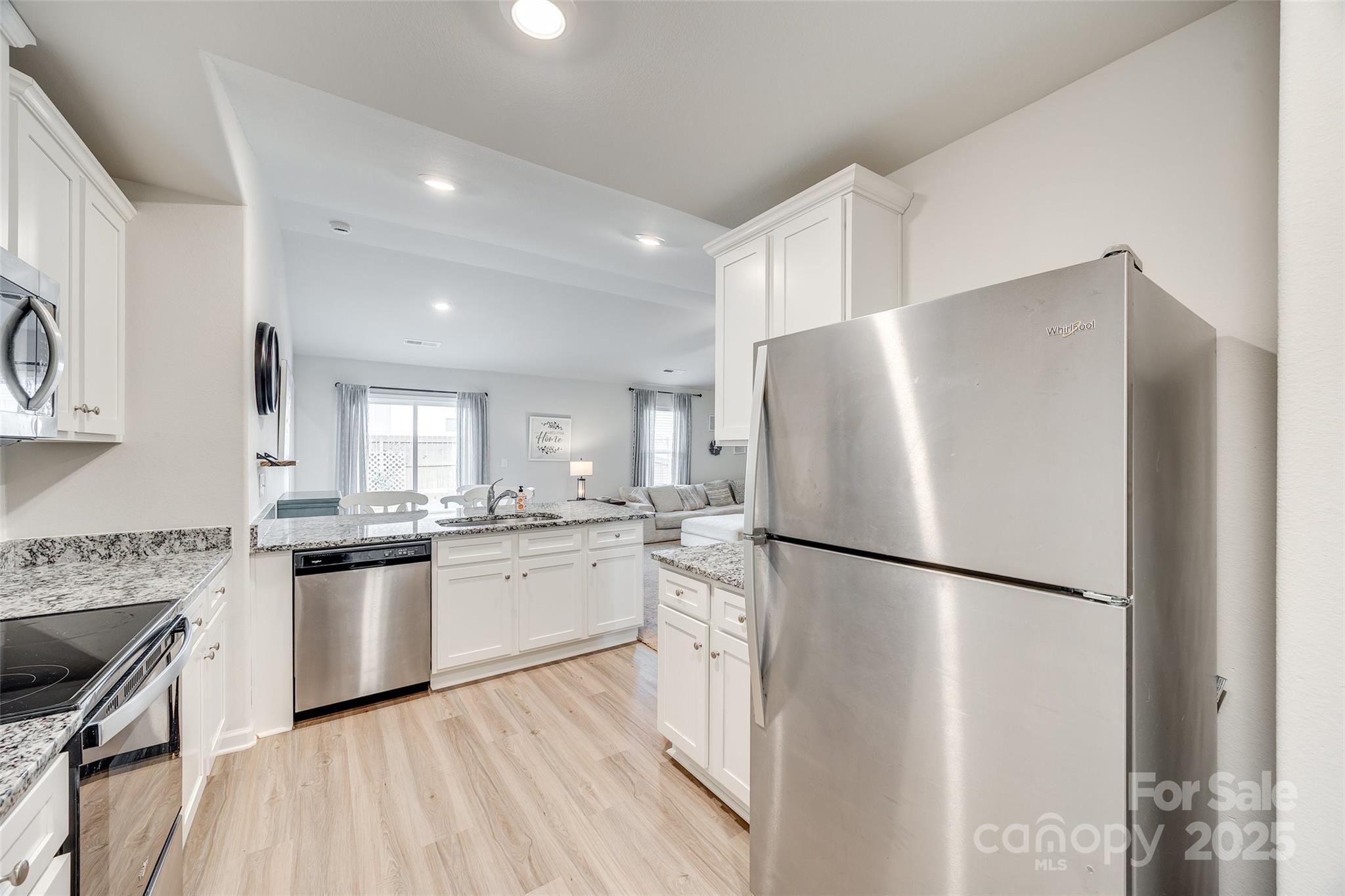 Knights Bridge - Residential