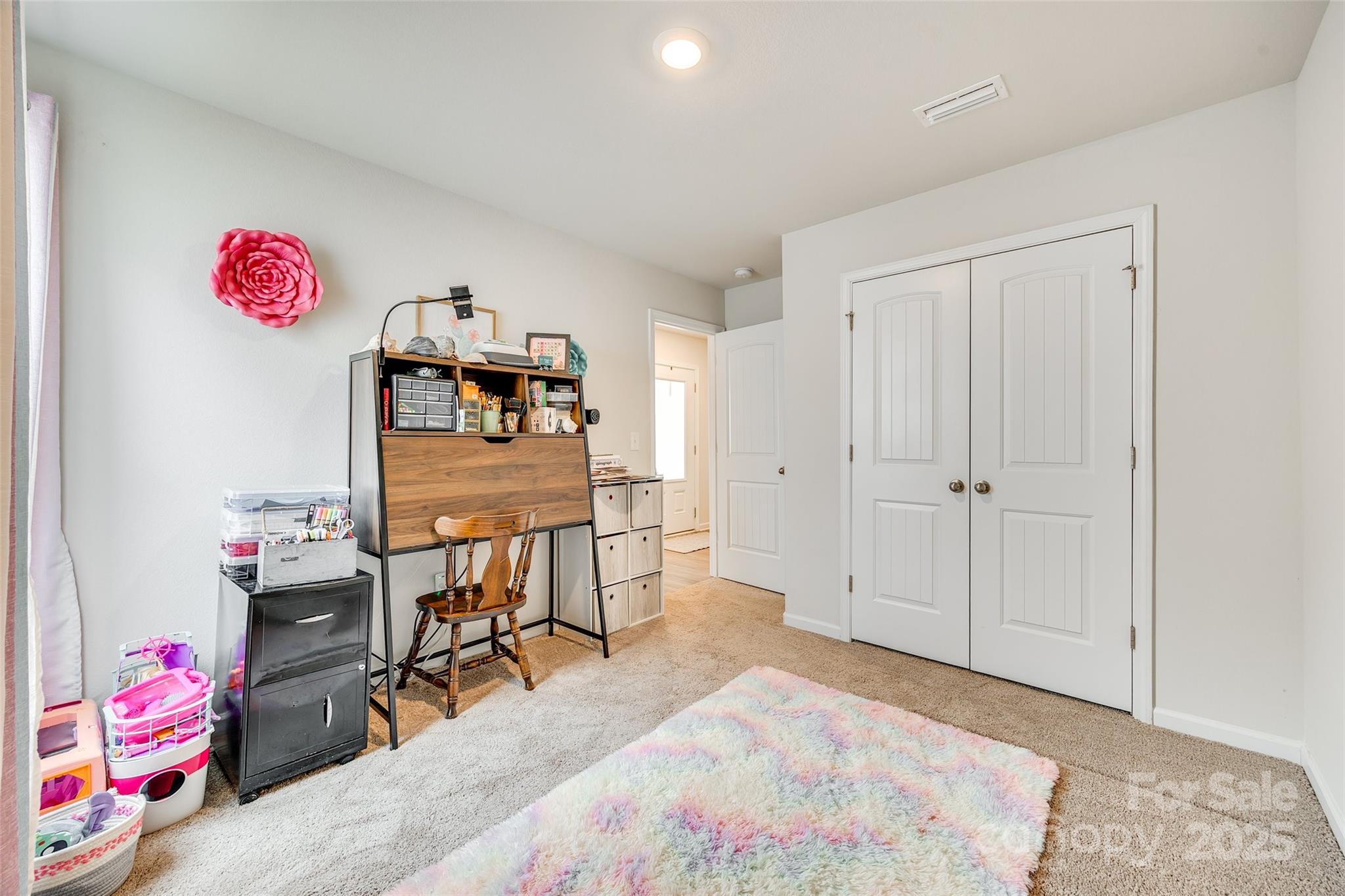 Knights Bridge - Residential