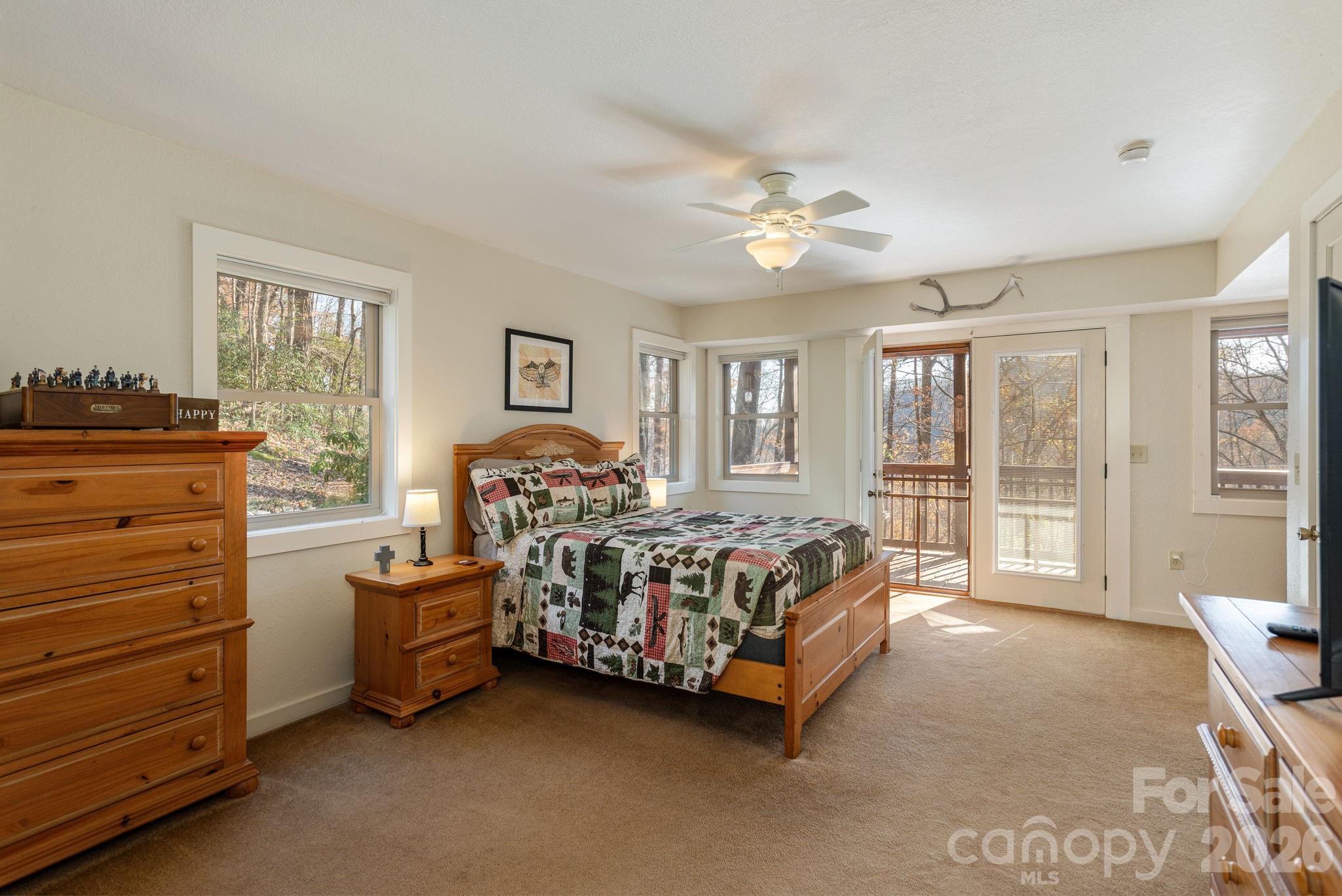 Gateway Mountain - Residential