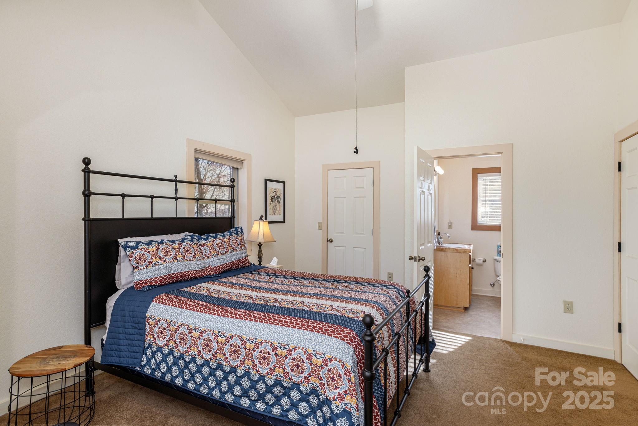 Gateway Mountain - Residential