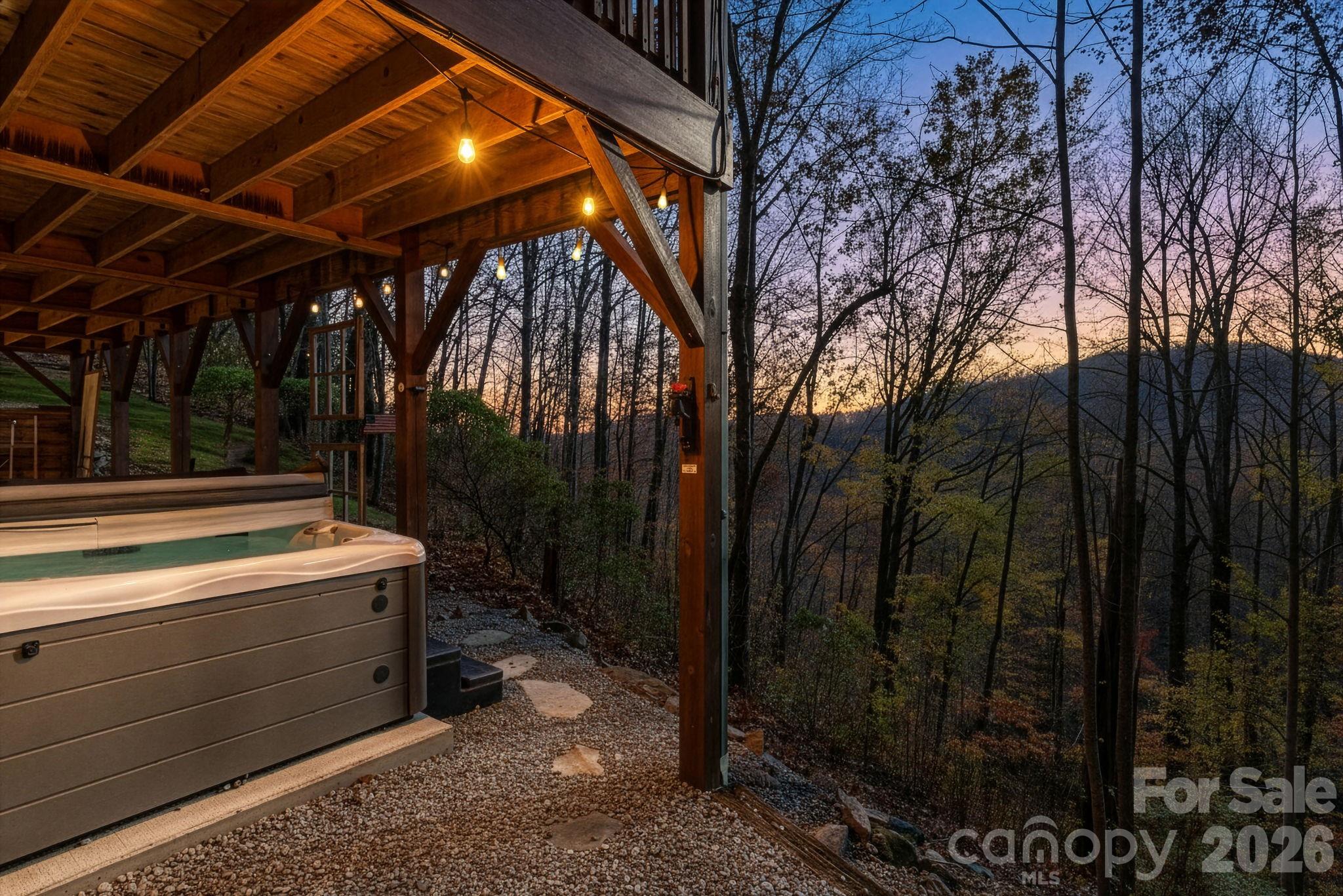 Gateway Mountain - Residential