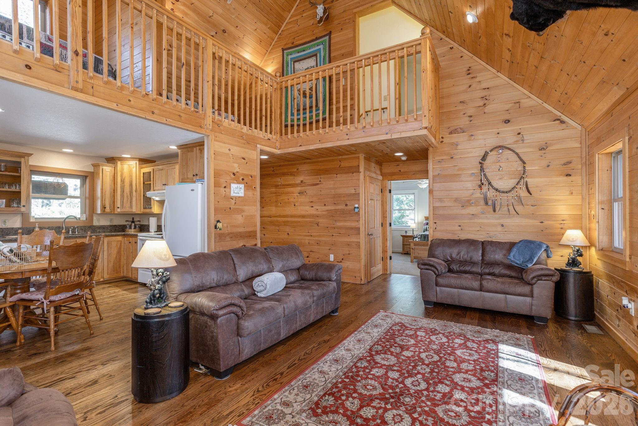 Gateway Mountain - Residential