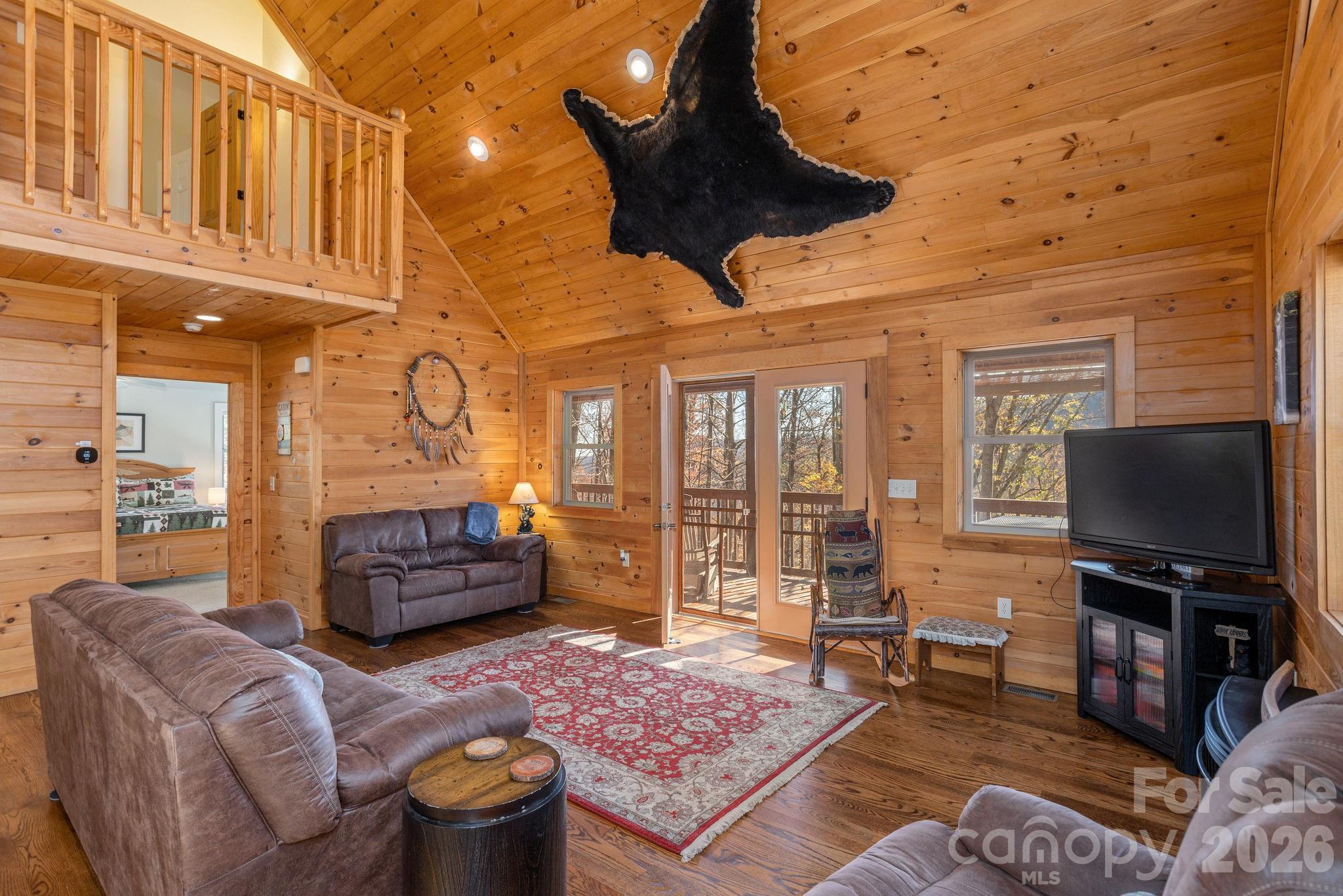 Gateway Mountain - Residential