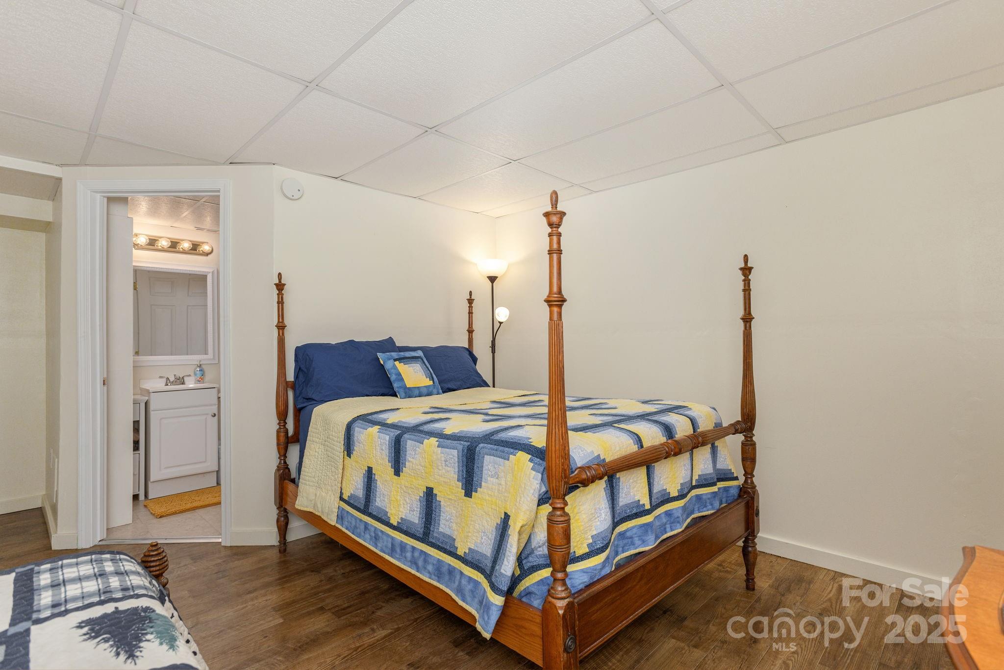 Gateway Mountain - Residential