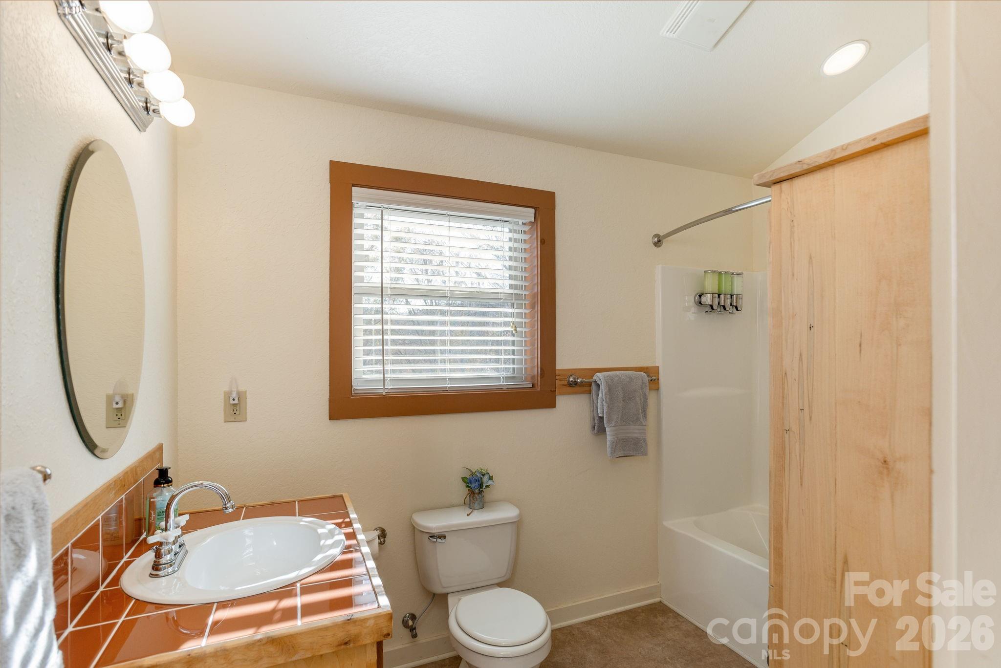 Gateway Mountain - Residential