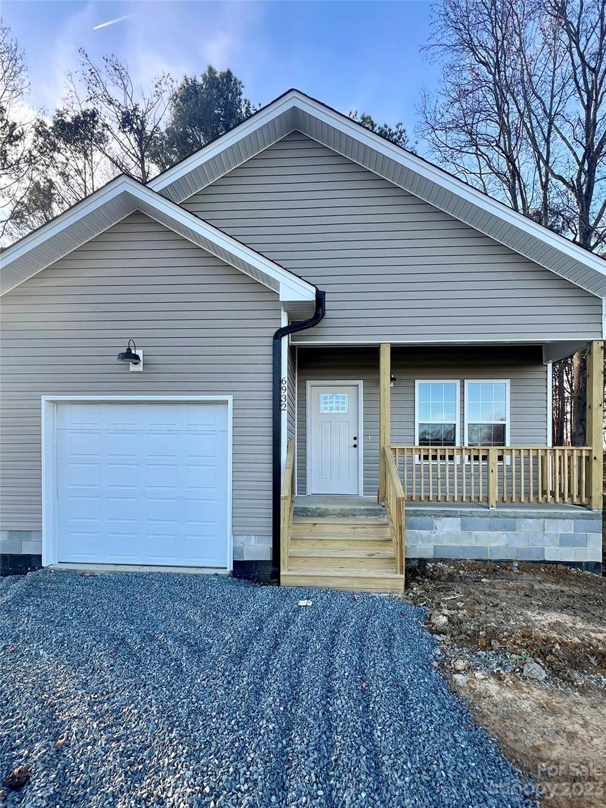Beautiful new construction ranch home on over an acre lot. Beautiful open floorplan; LVP floors throughout the home.  Kitchen is fully equipped with all appliances.  Main suite bath features walk-in closet, dual vanity sink and fully tiled shower.  Enjoy entertaining in expansive back yard.