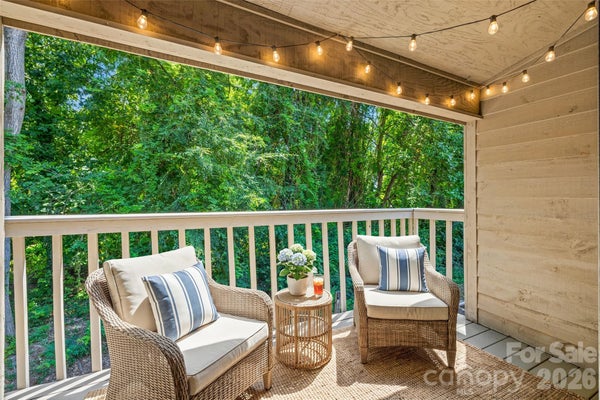 4160 CHARLOTTE HWY APT F, LAKE WYLIE, SC 29710 - Image e8c384397a3b4847fcd1e17bd022b2c0/2999652822