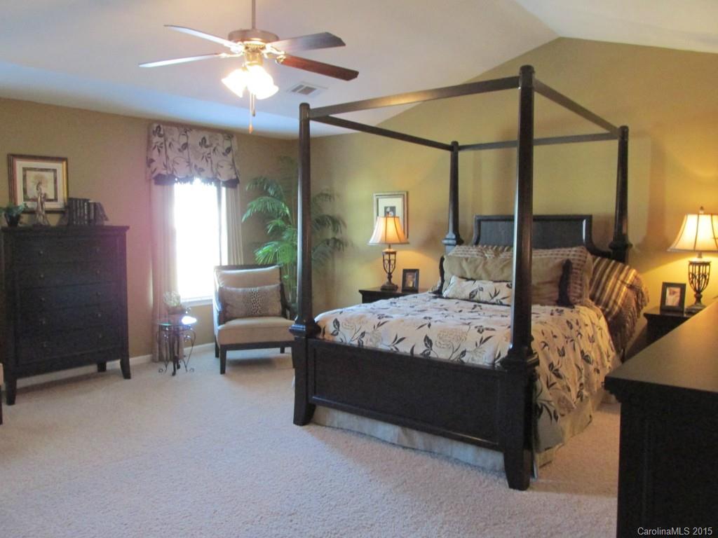 Reid Pointe - Residential