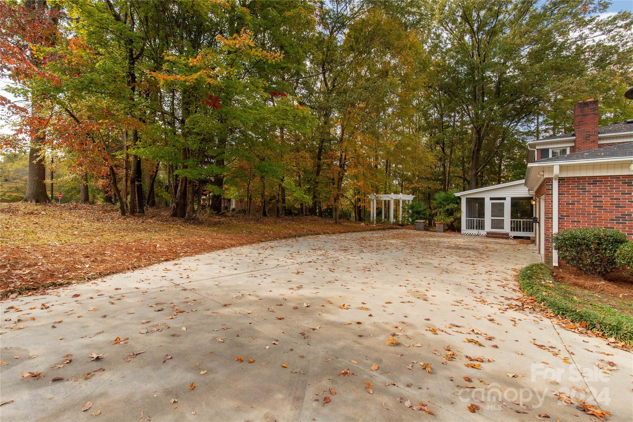 Forest Hills - Residential