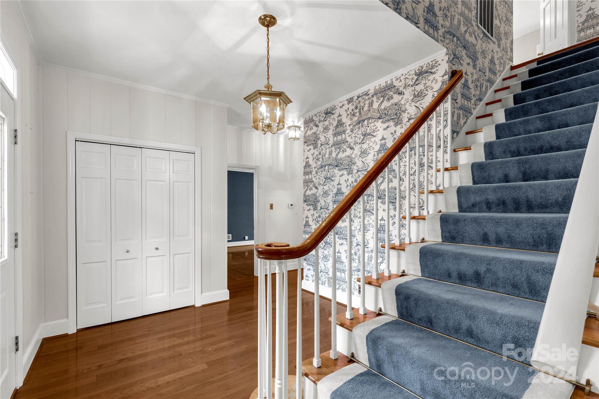 Forest Hills - Residential