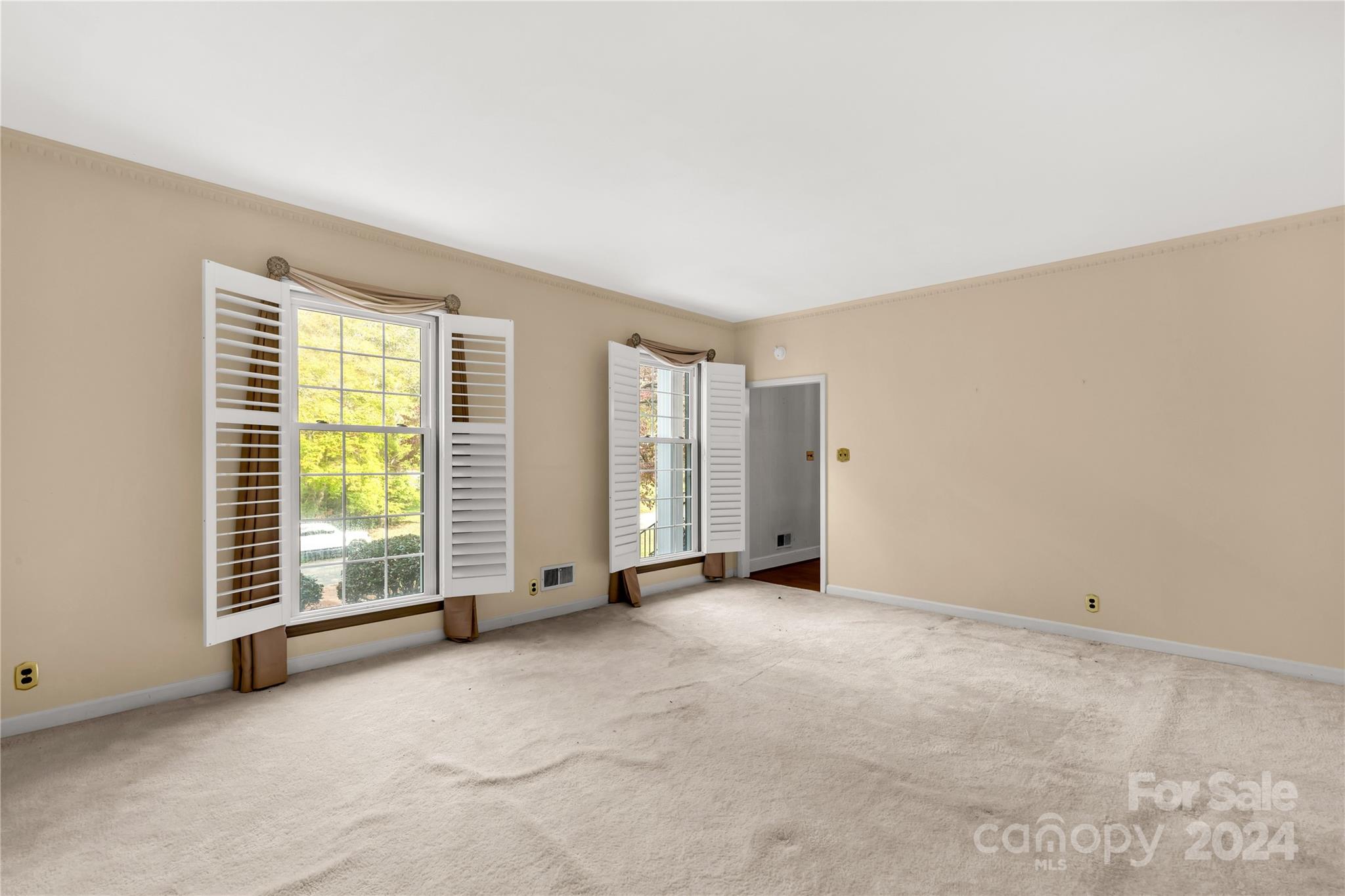 Forest Hills - Residential