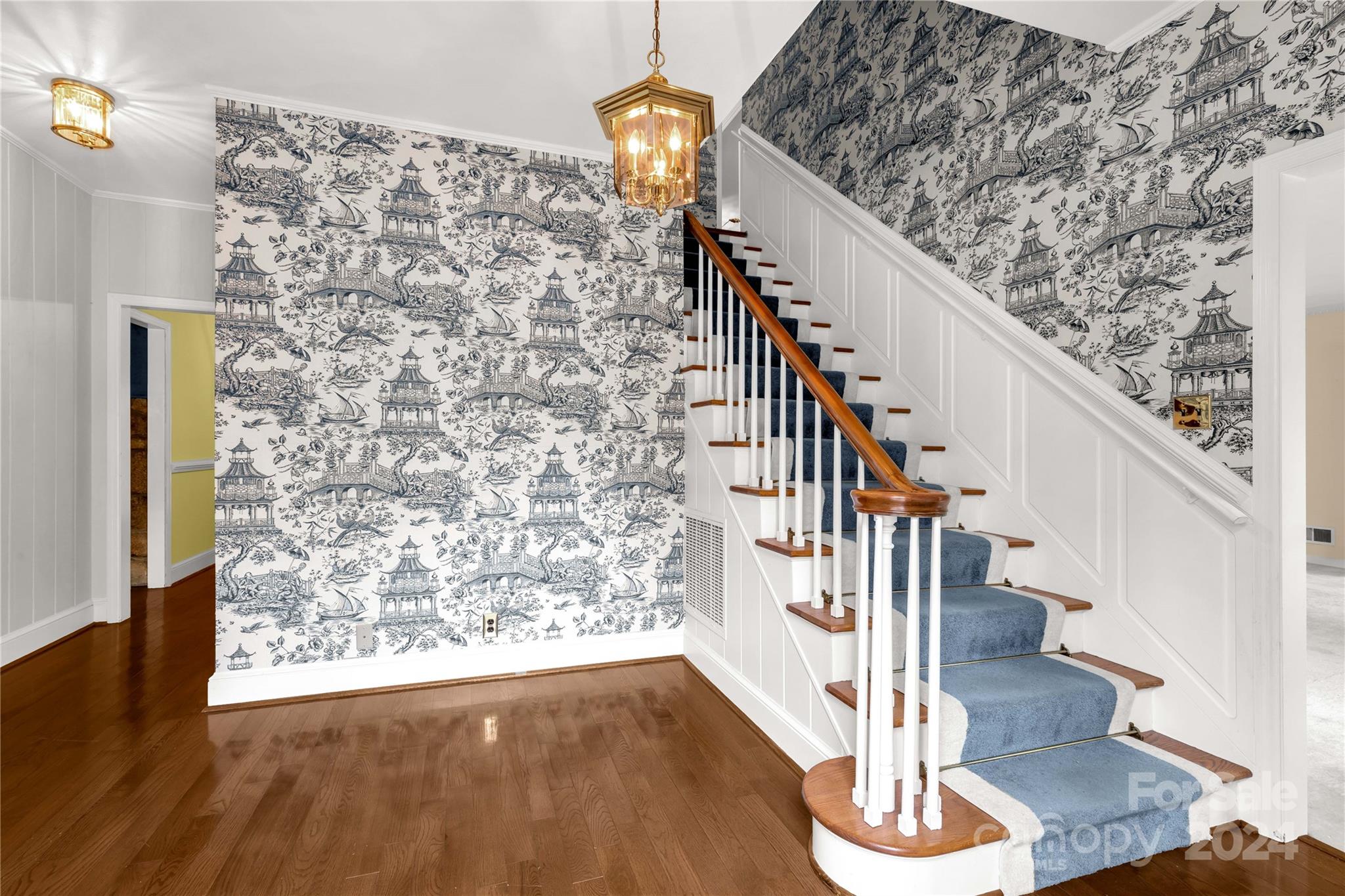 Forest Hills - Residential