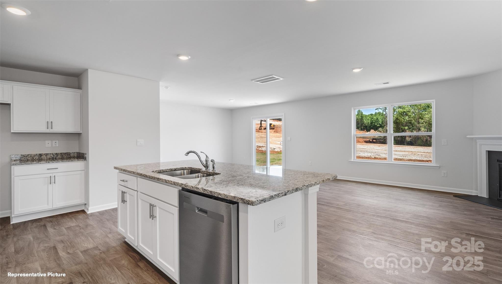 1059 20th Avenue Loop SE