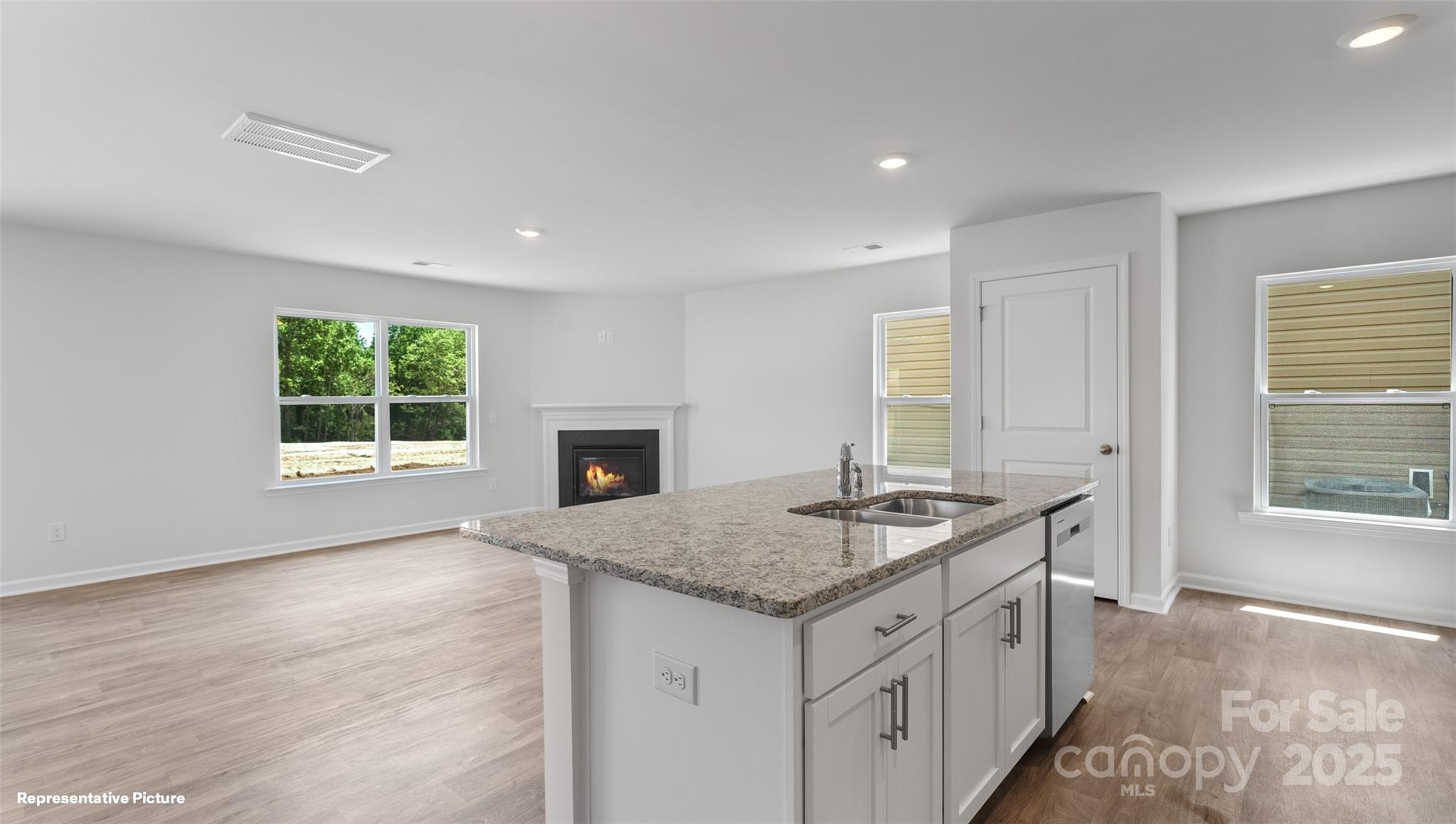 1059 20th Avenue Loop SE