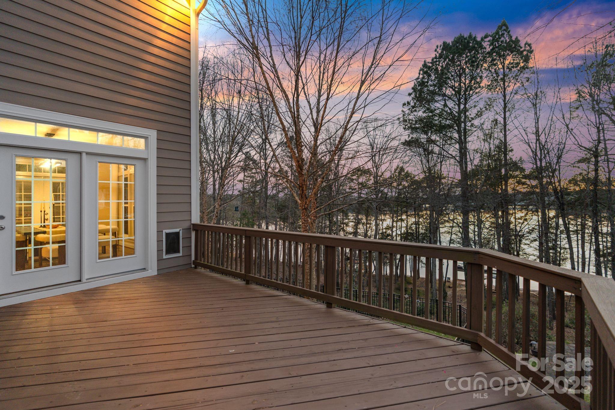 208 Woodwinds Drive