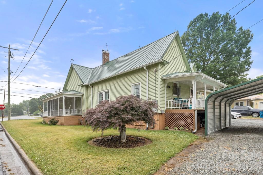 110 N Main Avenue