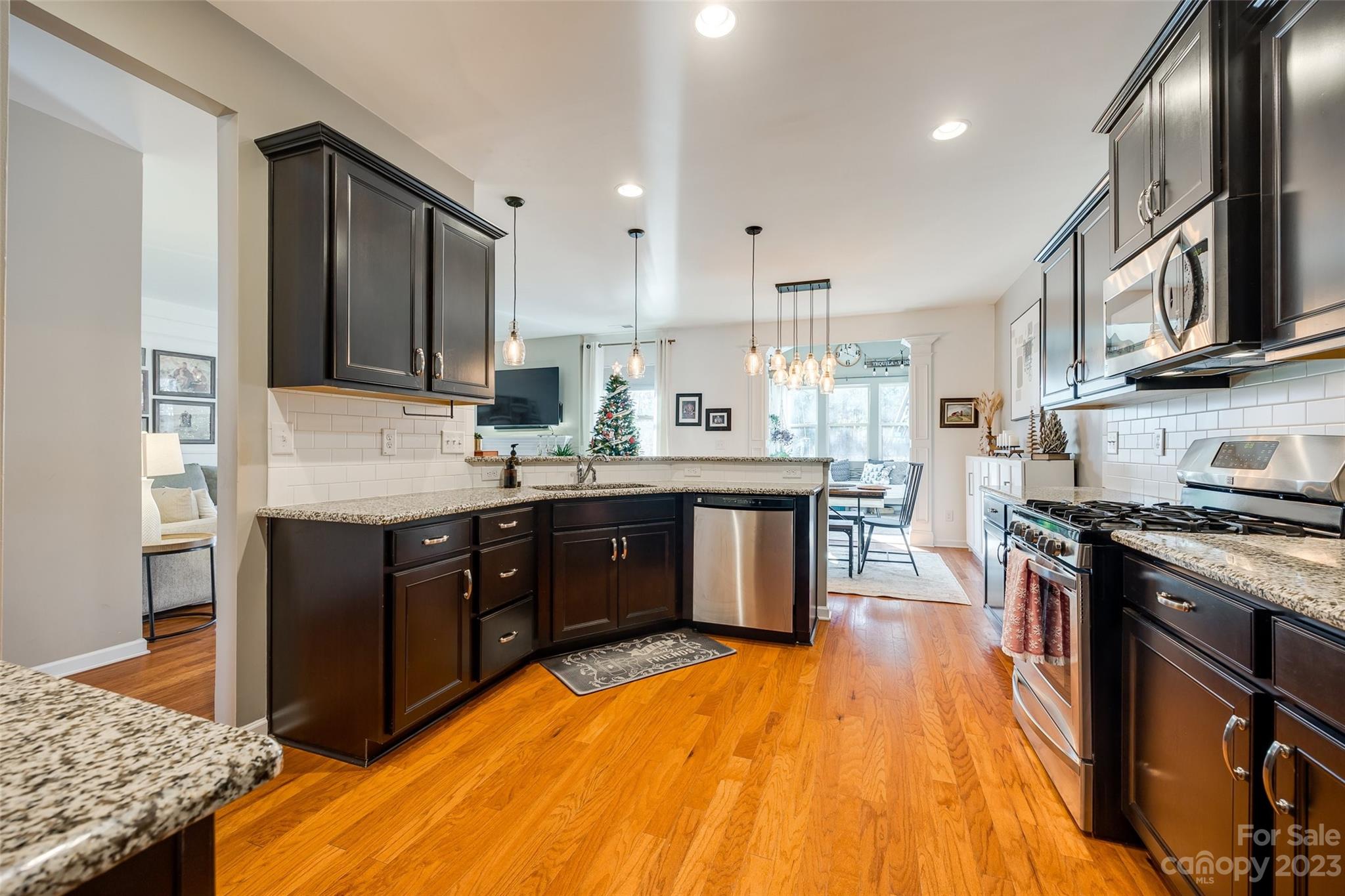 Somerset At Autumn Cove - Residential