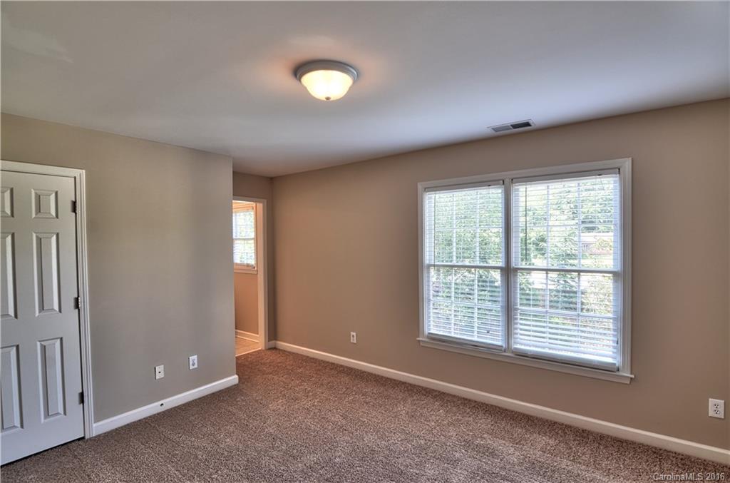 The Hamptons - Residential