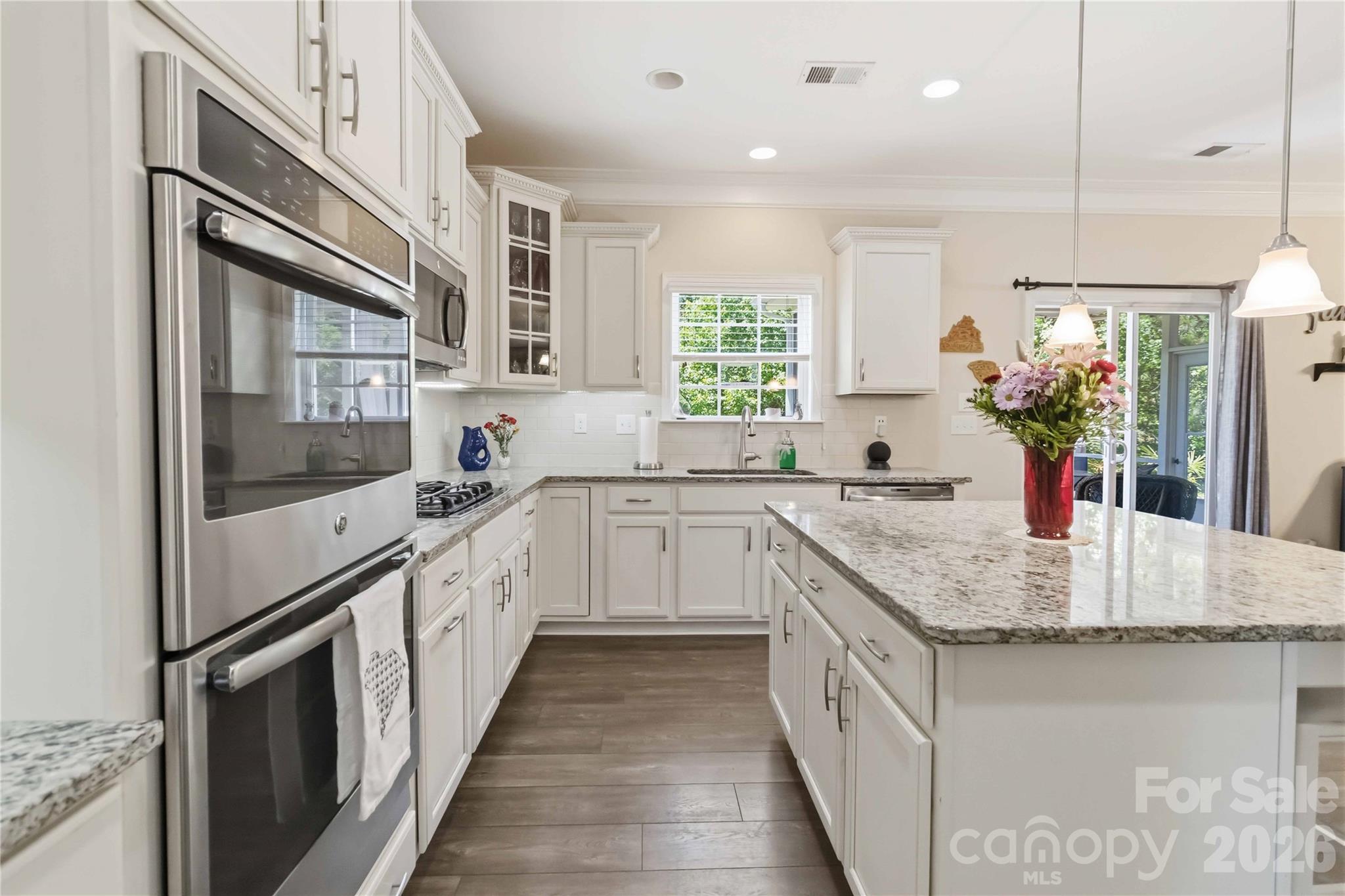 Lake Ridge - Residential