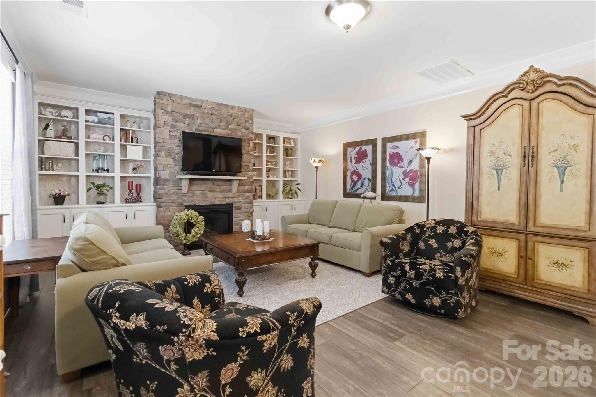Lake Ridge - Residential