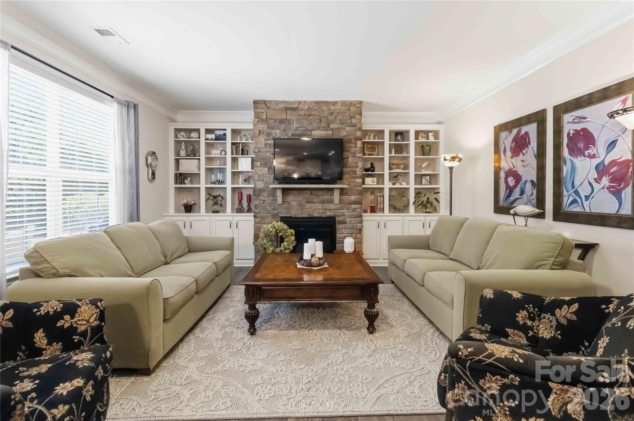 Lake Ridge - Residential