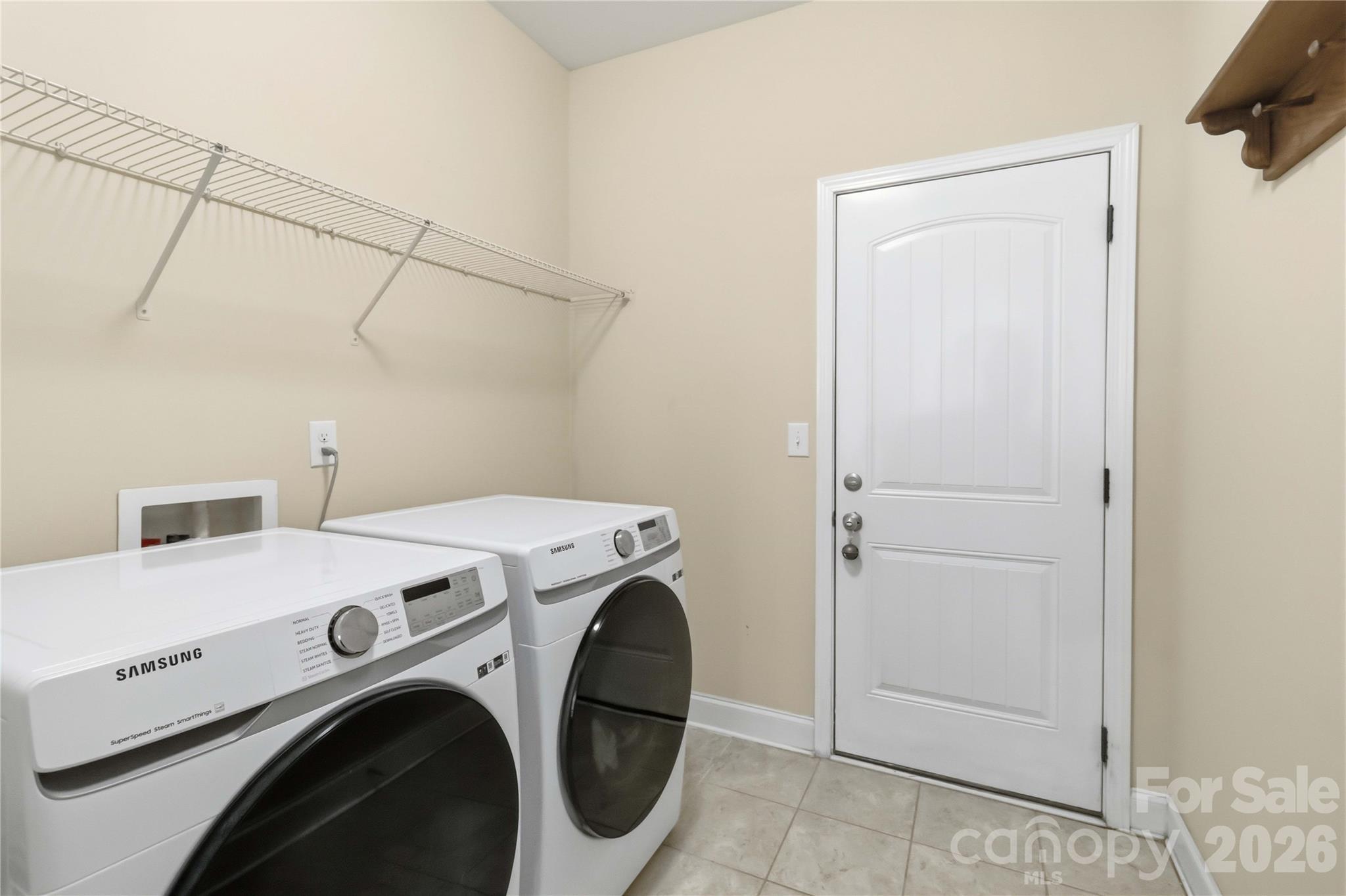 Lake Ridge - Residential