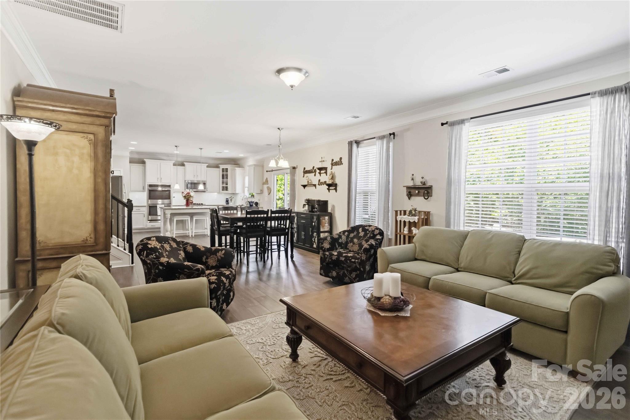 Lake Ridge - Residential