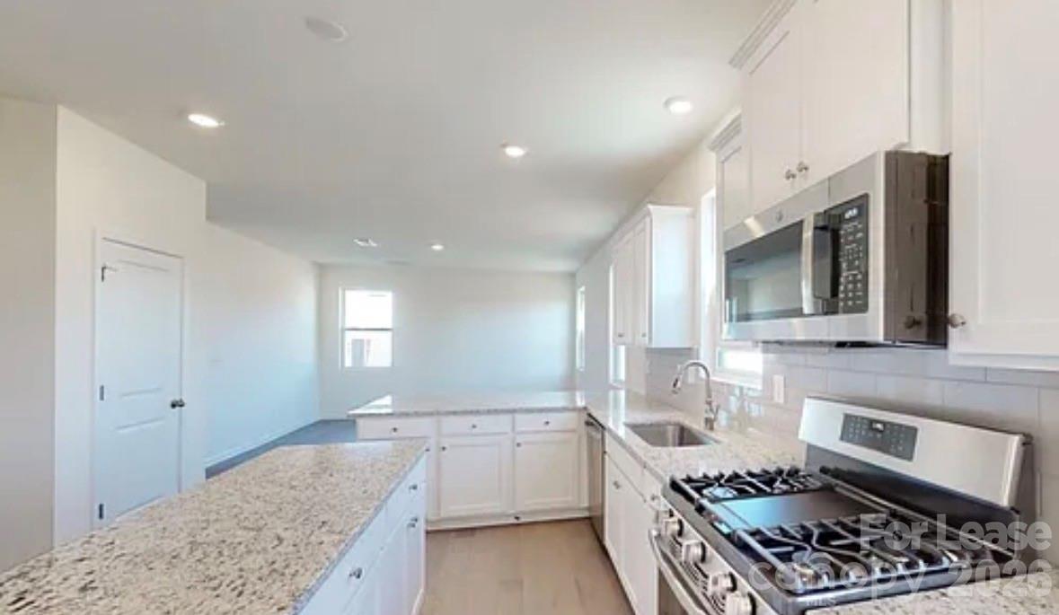 Kellerton Place - Residential Lease