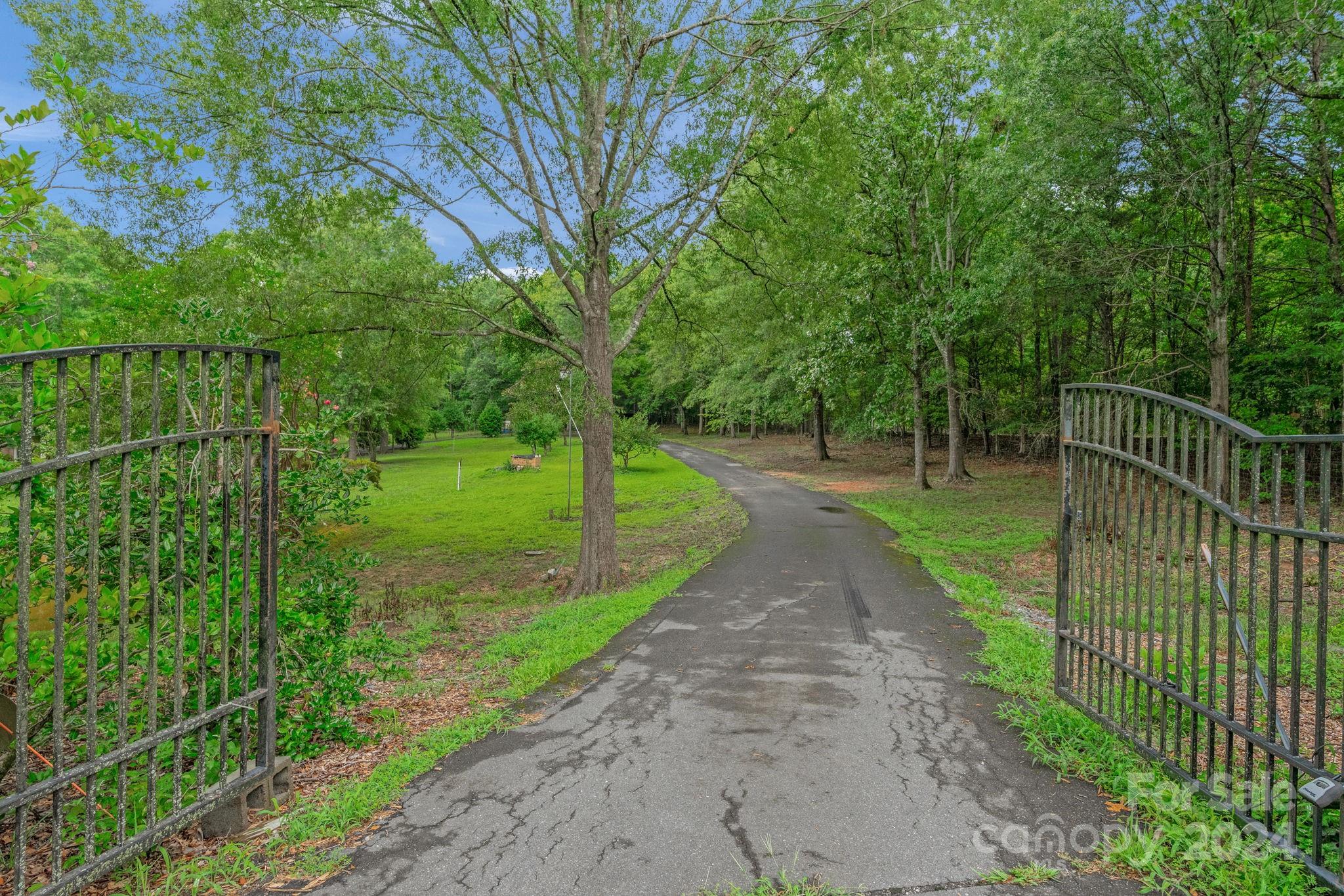 15610 Youngblood Road