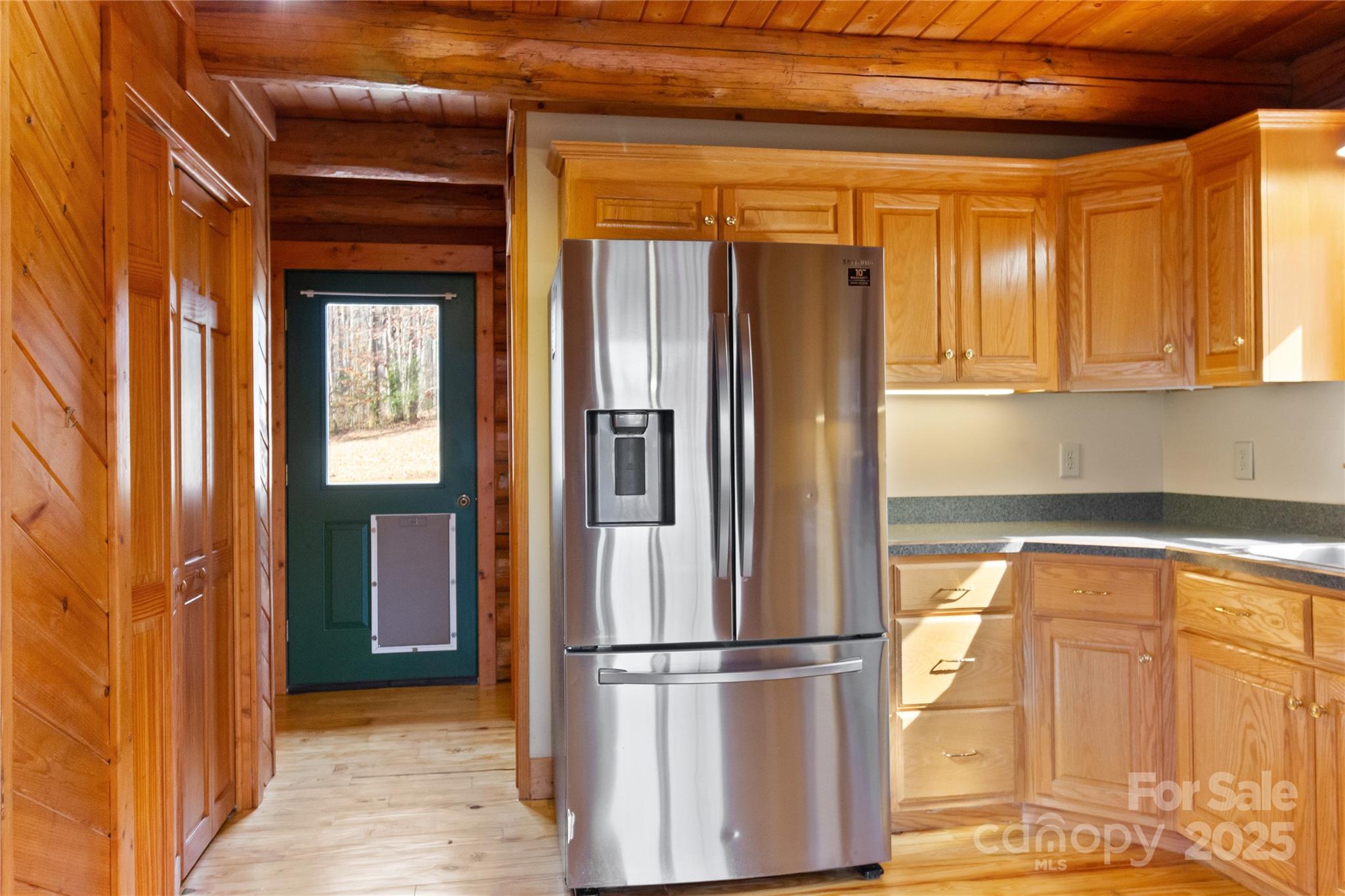 Cabin Cove - Residential