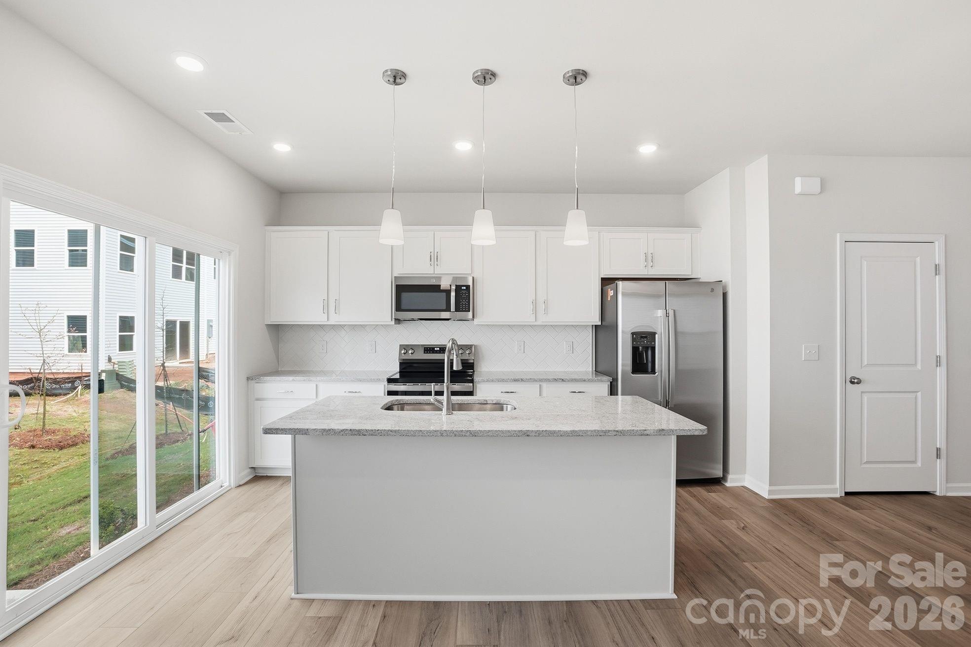 2734 Lehigh Road 39