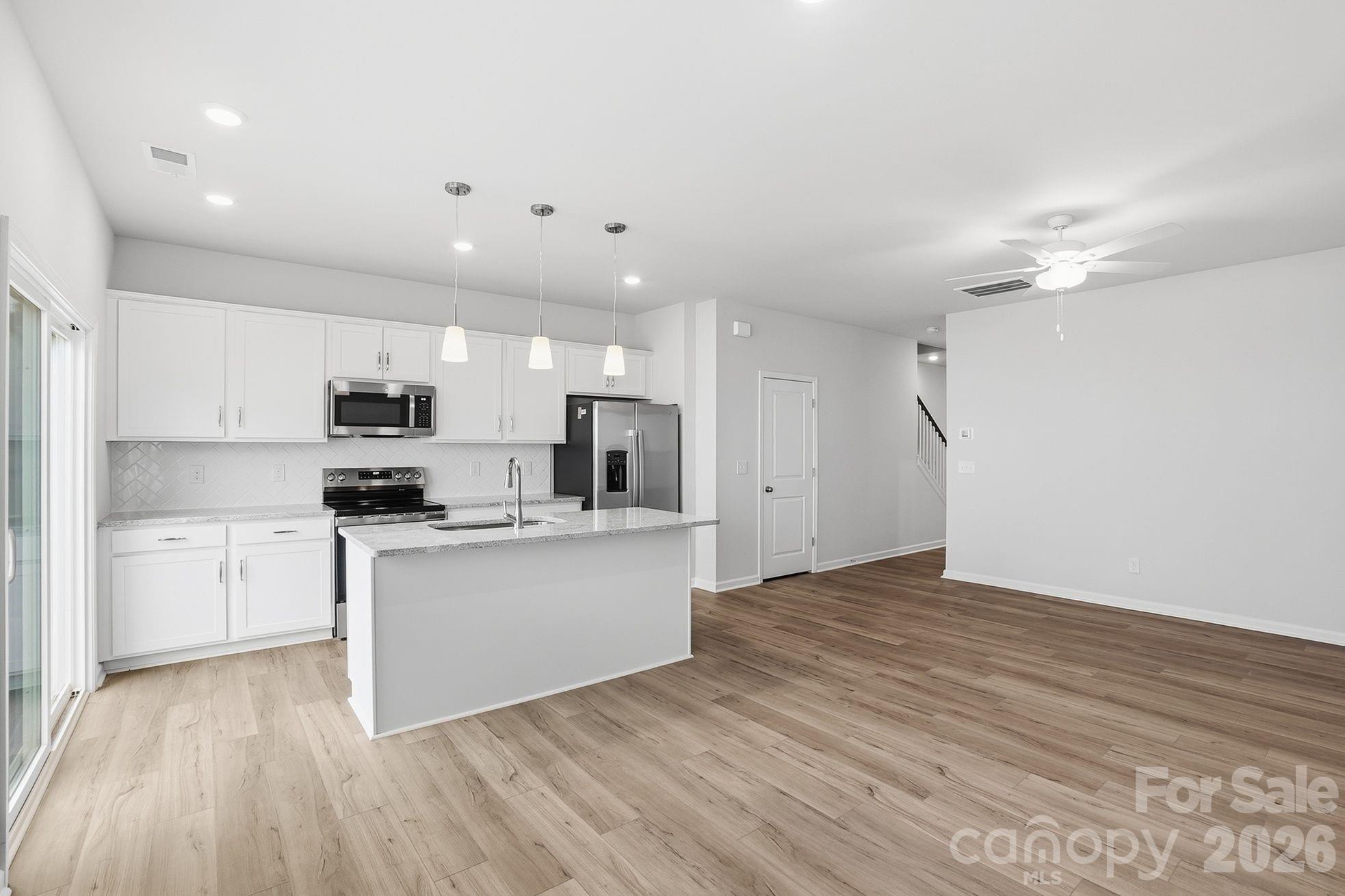 2734 Lehigh Road 39