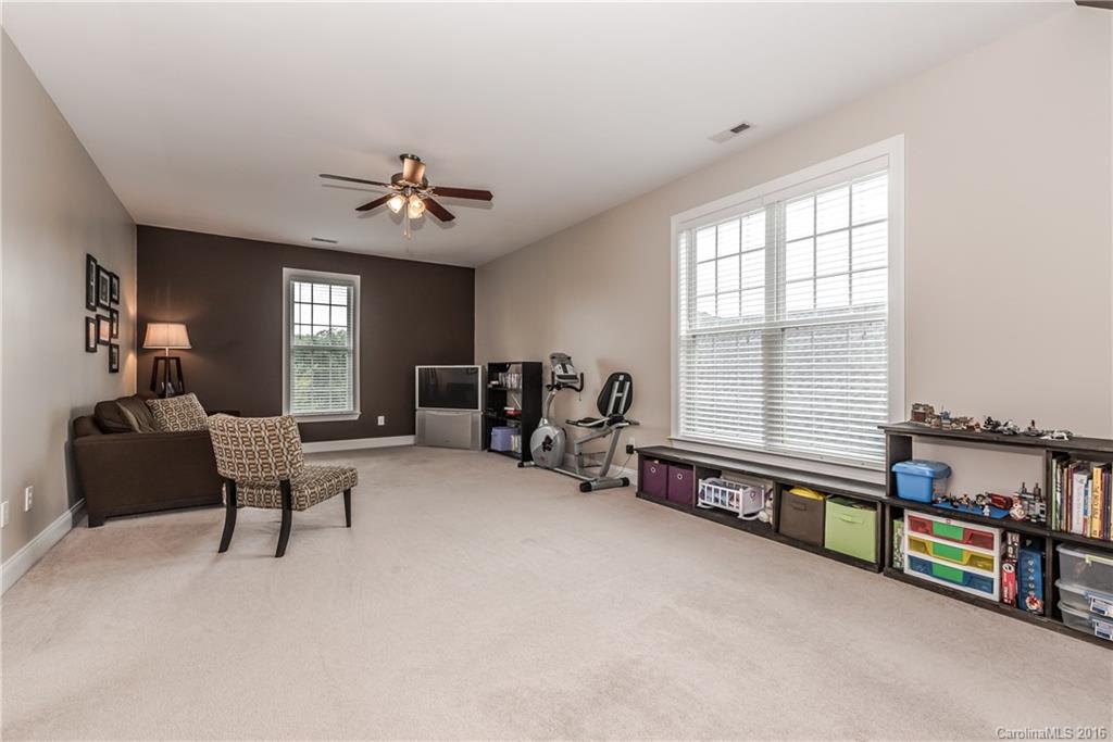 Regent Park - Residential