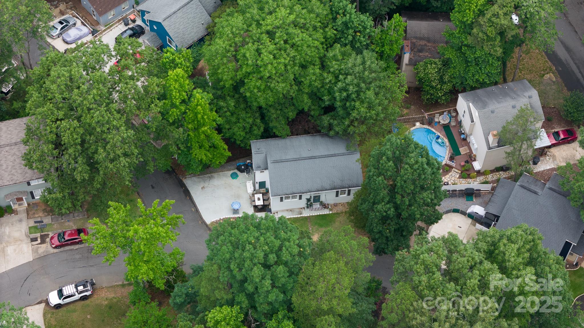 Tega Cay - Residential