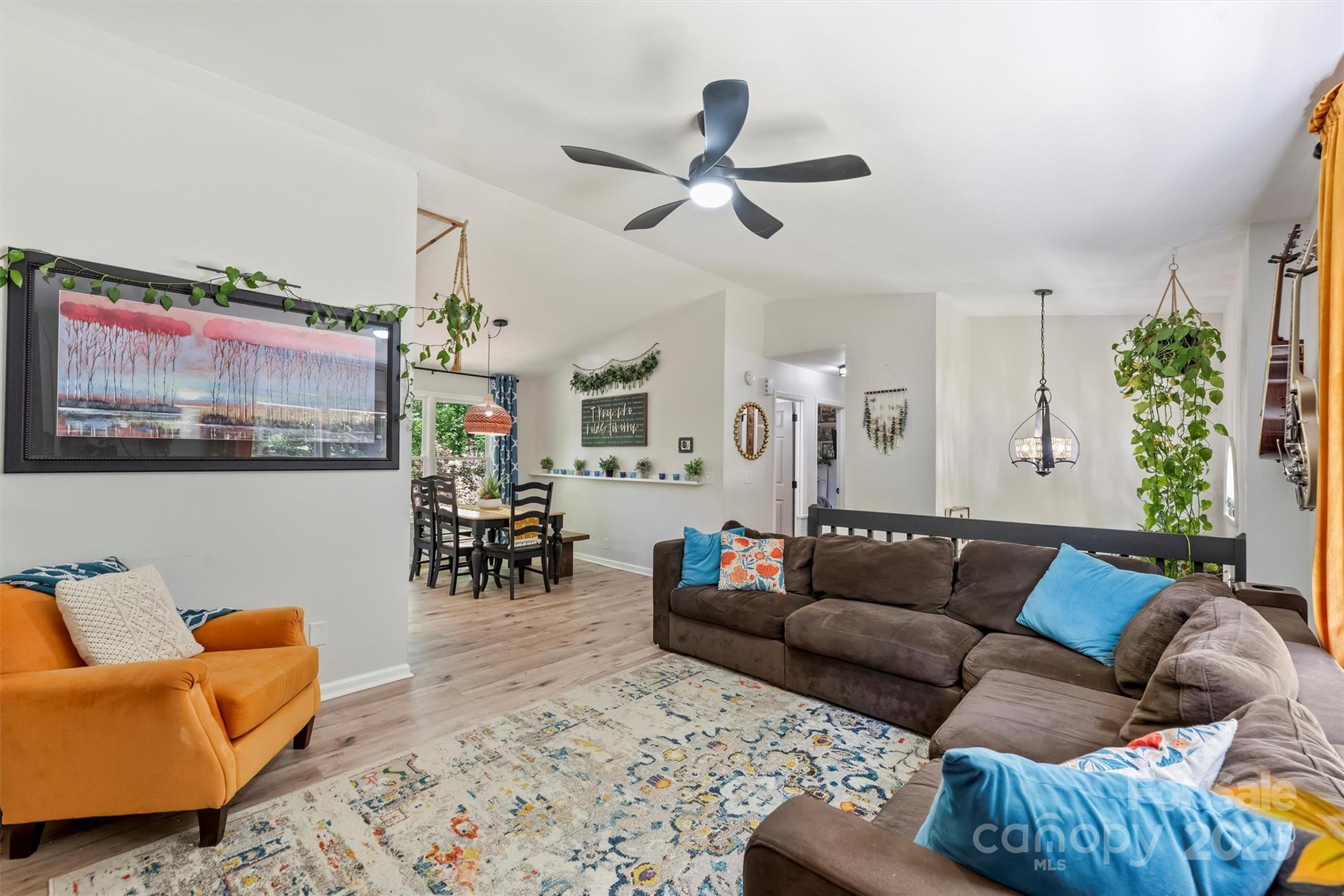 Tega Cay - Residential