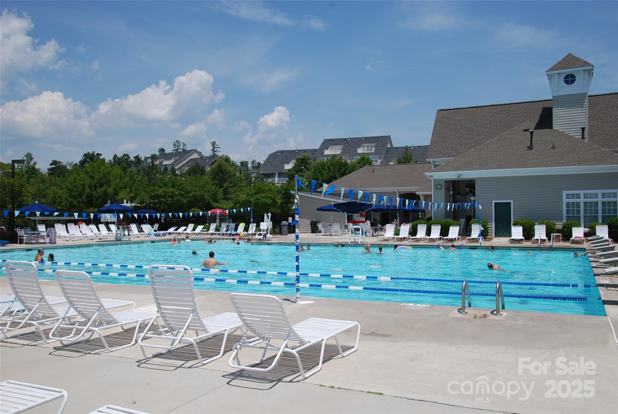 Tega Cay - Residential