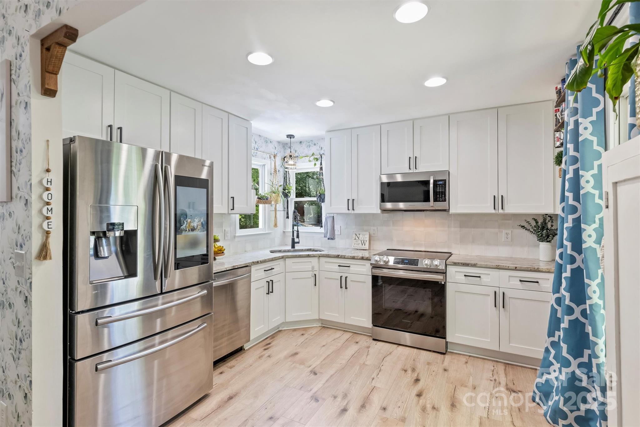 Tega Cay - Residential