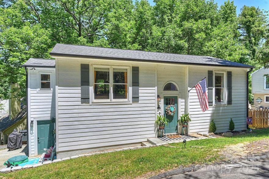 GREAT PRICE! Charming 4 BR, 2 BTH  fully renovated home on low maintenance lot. Open plan features luxury vinyl plank throughout a majority of the home & new kitchen w/lots of cabinets, stainless appliances, tile backsplash and granite counter tops. NO HOA fees!! Updated bathrooms offer gorgeous tile and new lighting and fixtures.  Everything  has been renovated and it's just like new.  One car garage and ample parking in the side driveway.  This home is located within walking distance to the lake and has seasonal views of Lake Wylie in the winter.  Walking distance to Runde Park and the playground & ball fields and is walking distance to Club House and walking trails.   Be sure and go by the Beach Club and check out Tega Cay's Beach & Swim Center which also offers volleyball areas, pier and playground.    Don't miss Windjammer Park. Additional recent updates include Leaf Guard Gutters and a new hot water heater. Great set up if working out of the house, lots of office options.